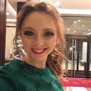 Meet your Posher, Samantha